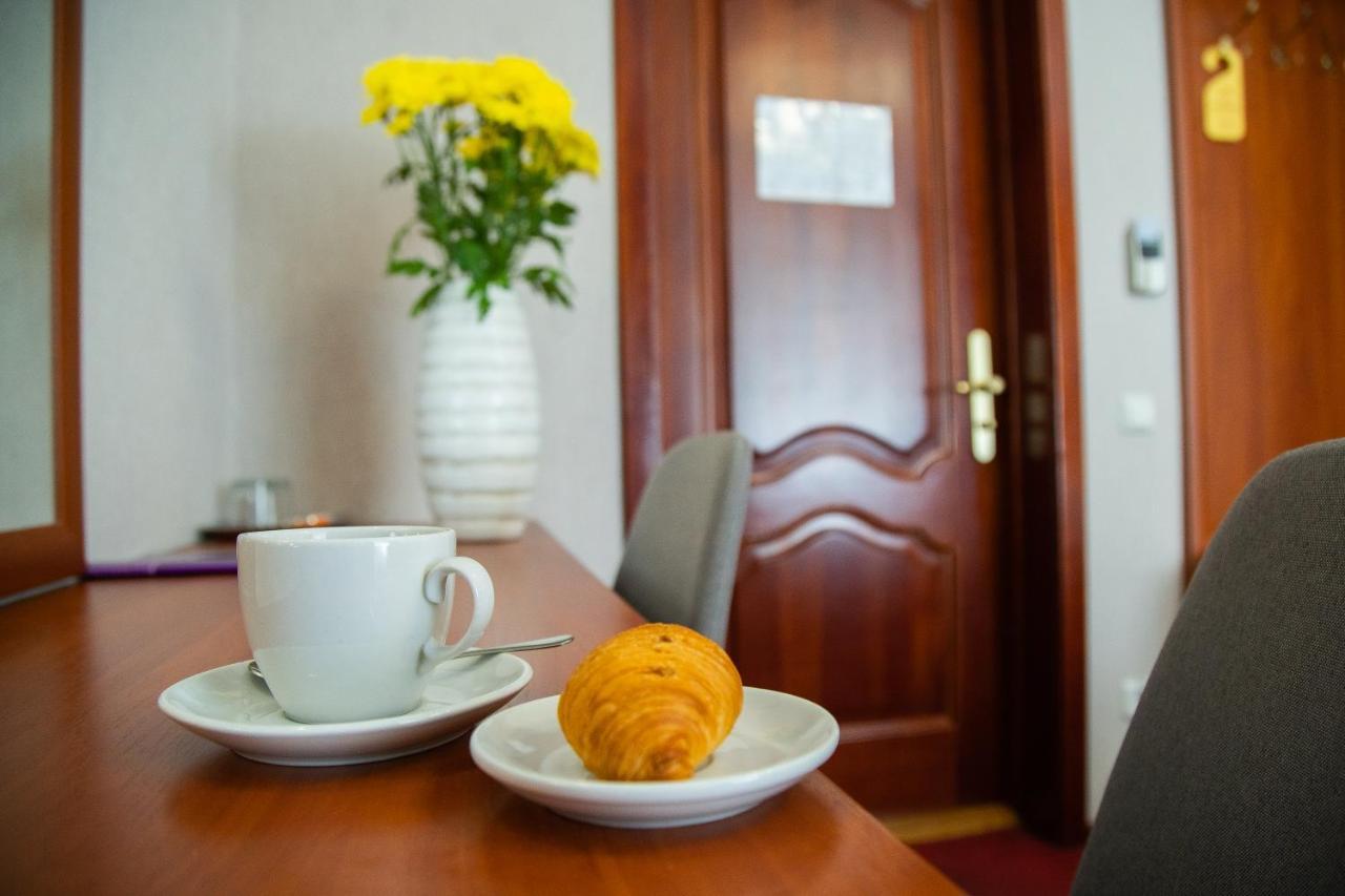 Grand Christer Hotel Kiev Exterior foto